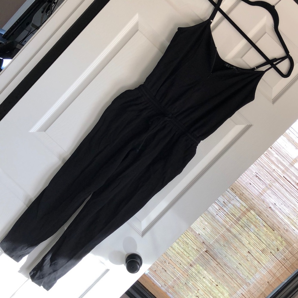 NWT ZARA JUMPSUIT MEDIUM